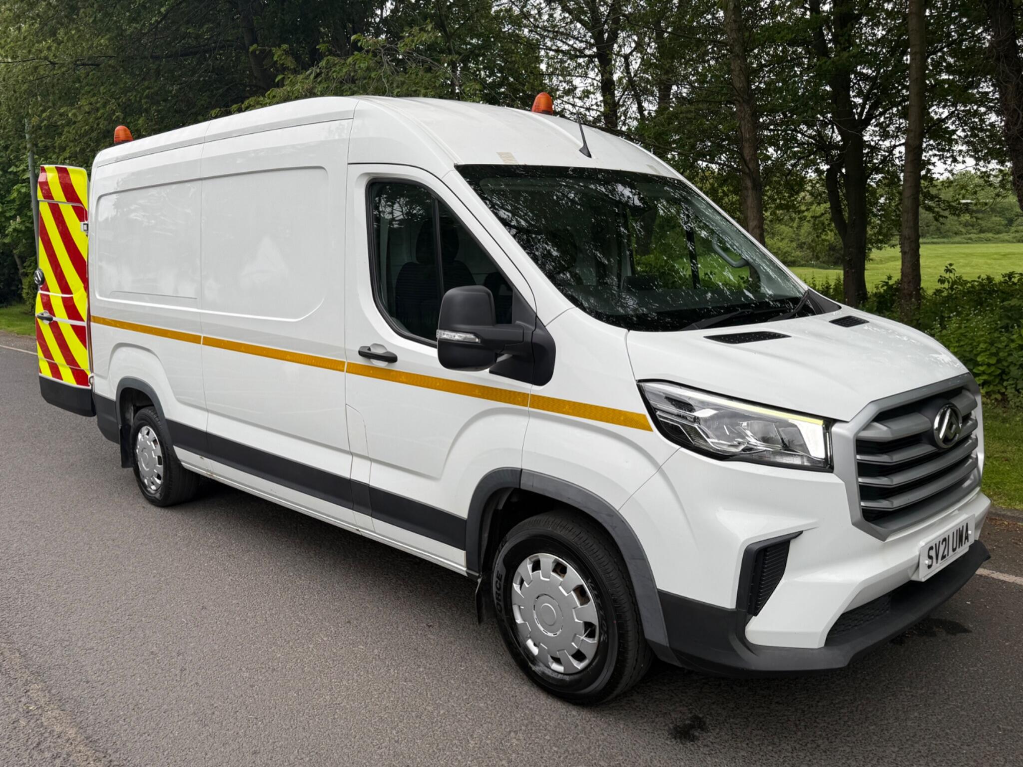 Used 2021 Maxus Deliver 9 Vans for sale | AutoTrader Vans